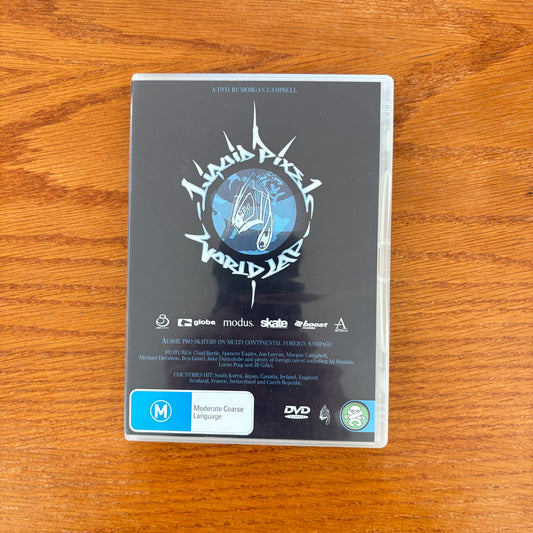 Liquid Pixel World Lap