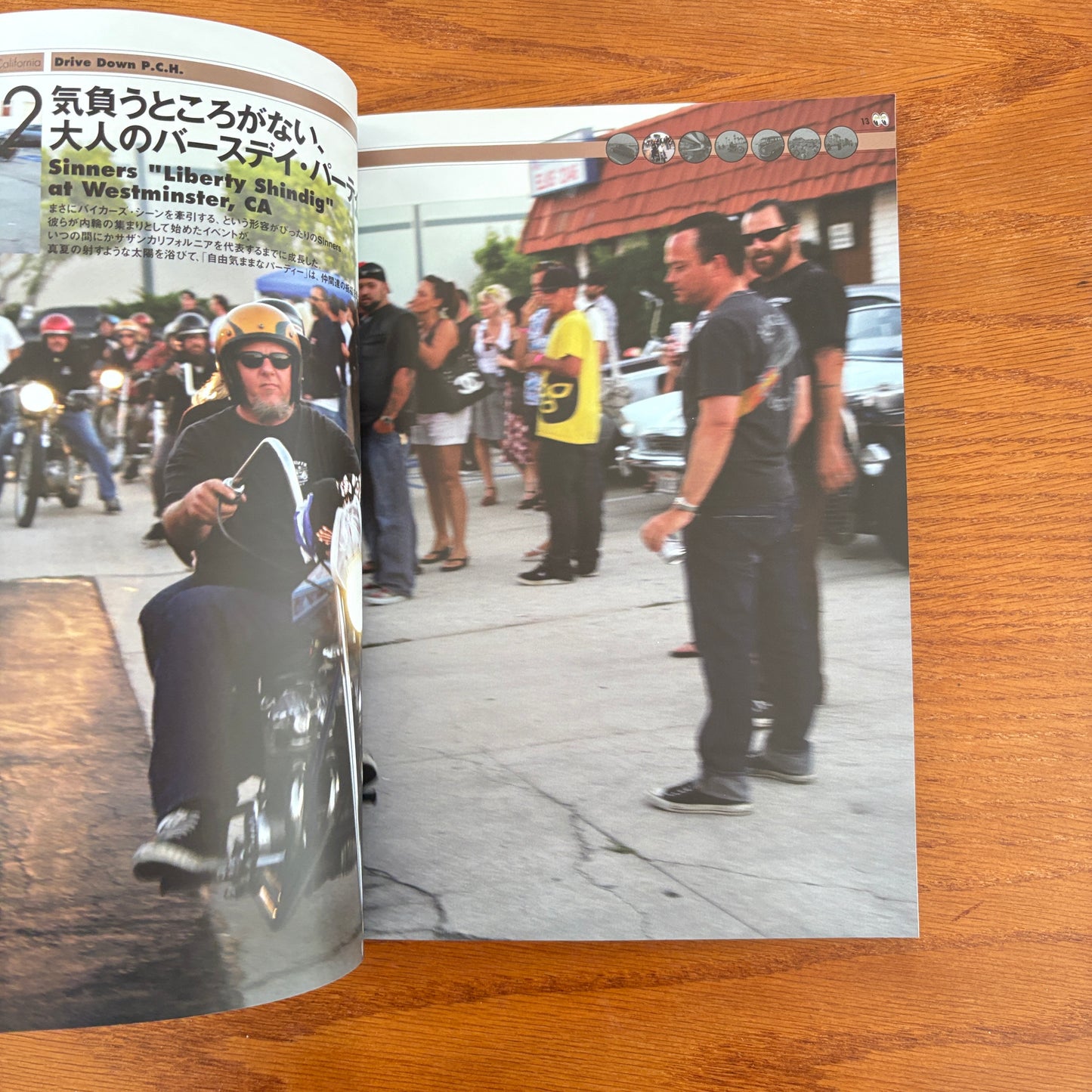 Moon Illustrated Magazine Vol. 2