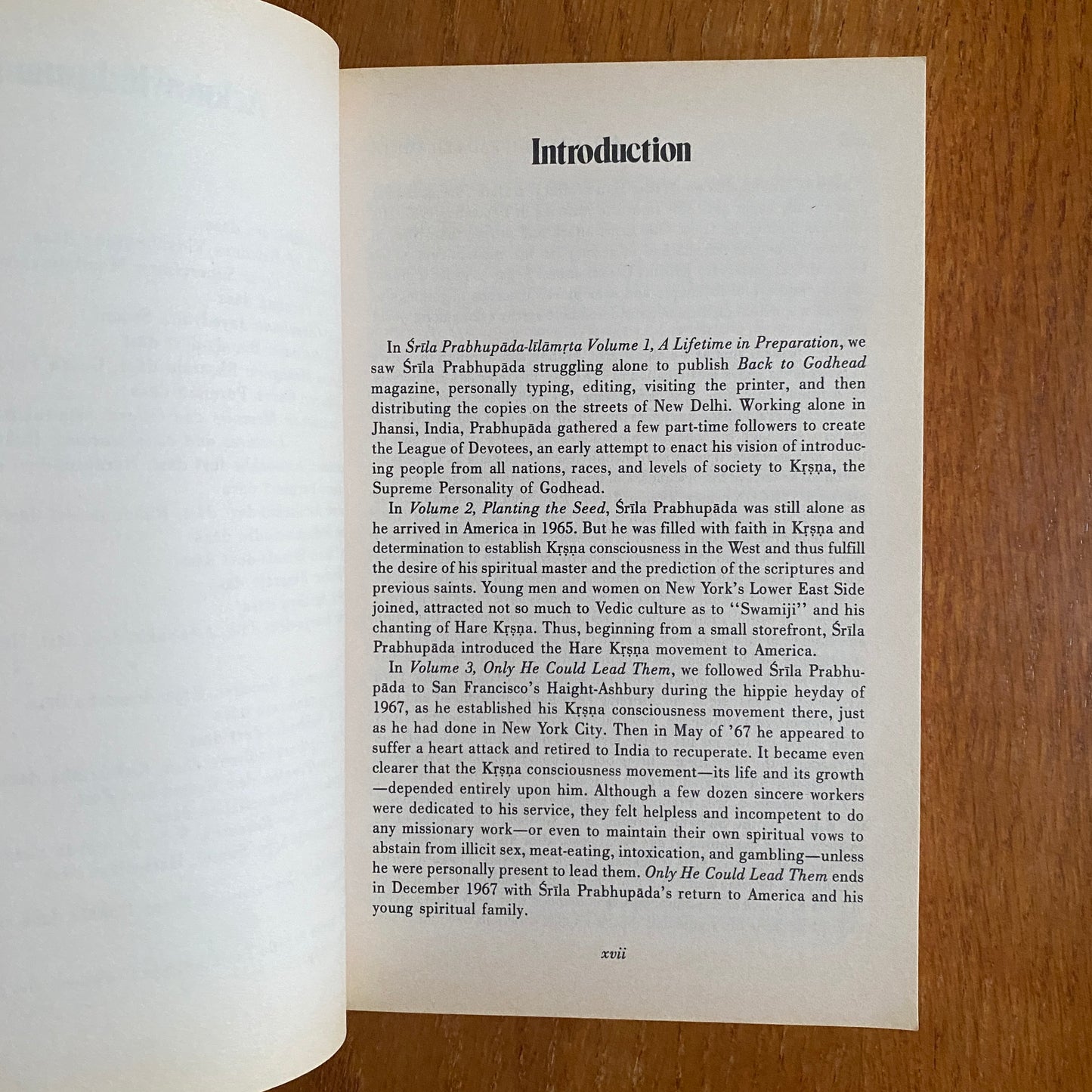 In Every Town & Village: Srila Prabhupada-Lilamrta Around the World 1968-1971, Vol 4 Biography of his Divine Grace A.C. - Bhaktivedanta Swami Prabhupada