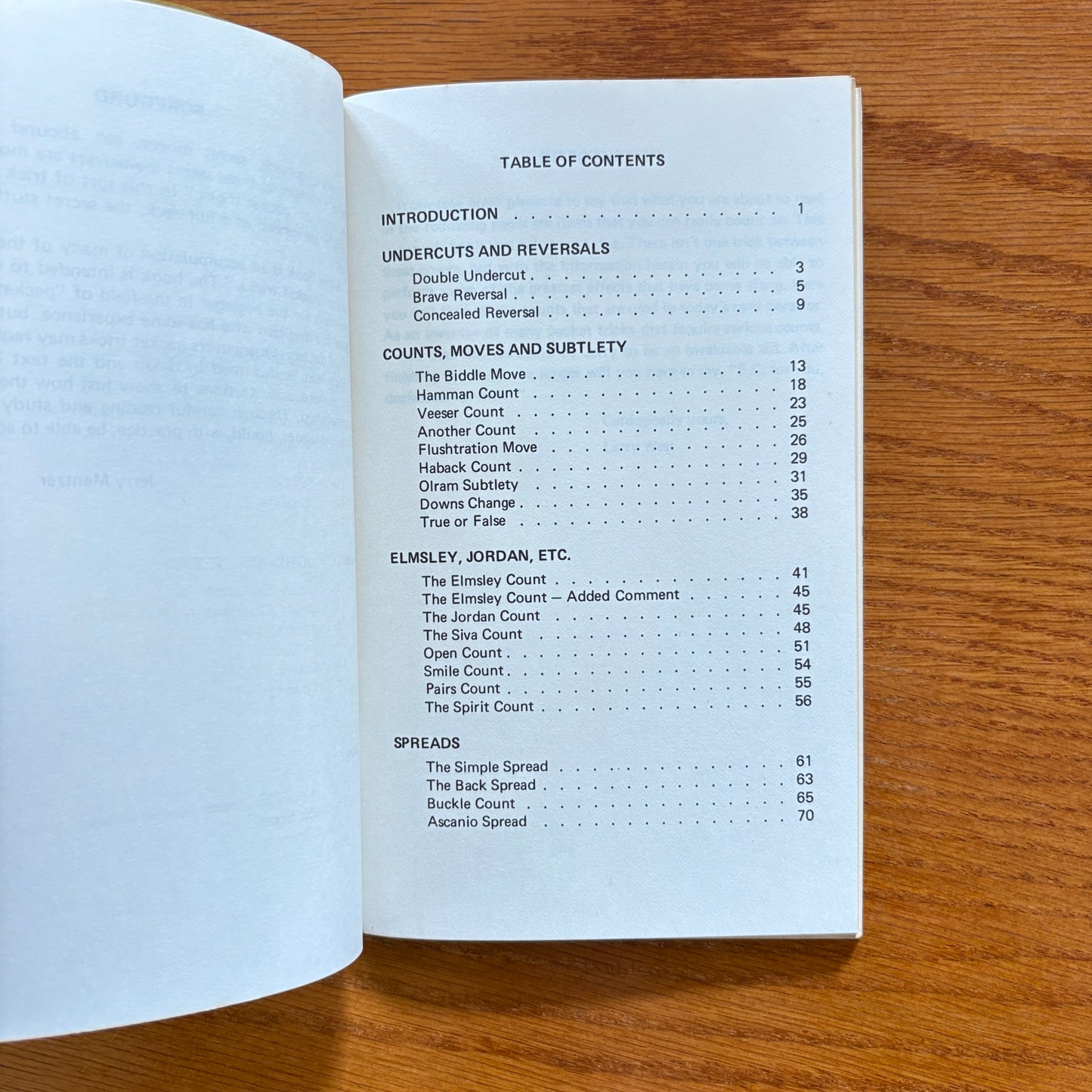 Counts, Cuts, Moves & Subtlety: A Book Of Basic Card Techniques - Jerry Mentzer