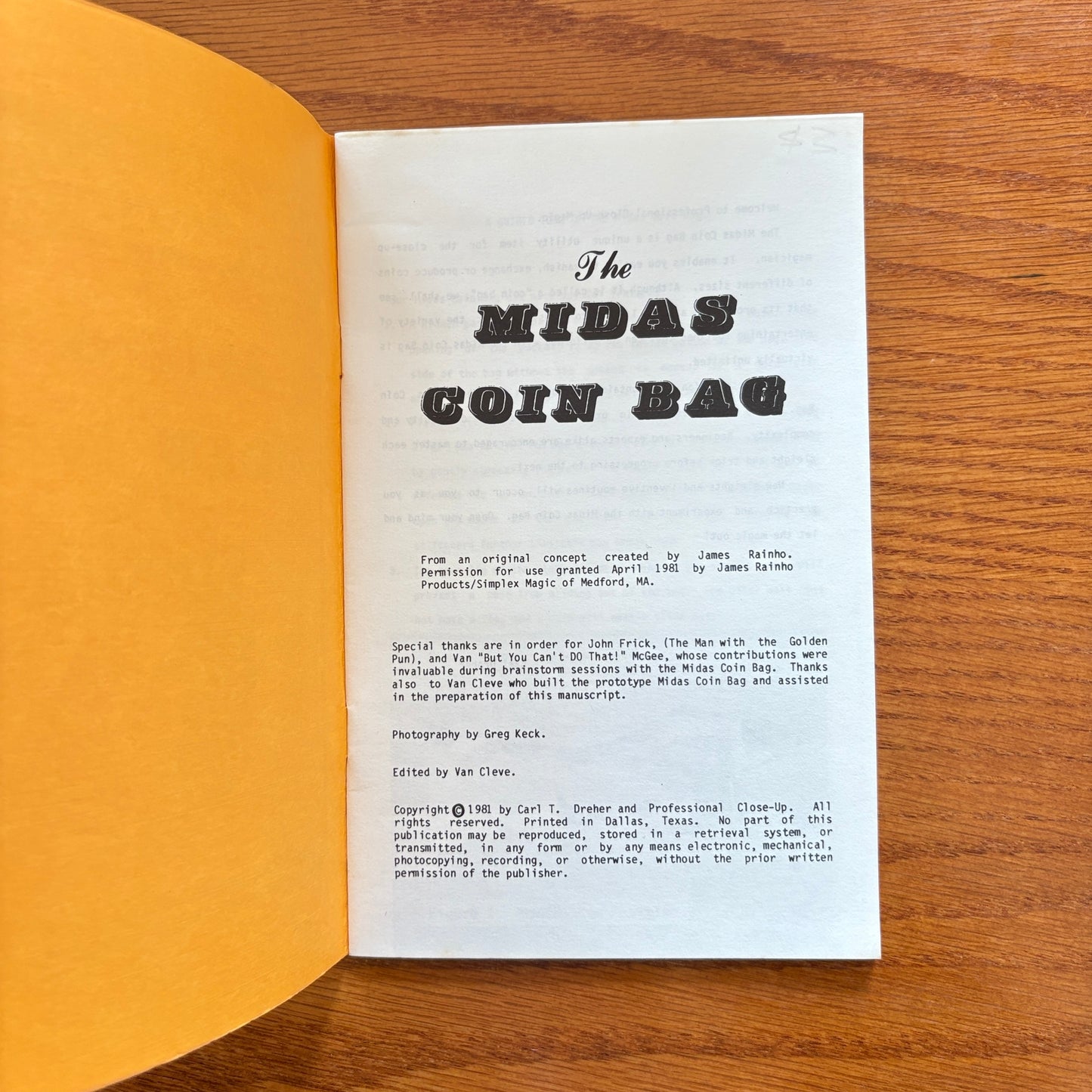 Carl Dreher's Professional Close Up Studio - The Midas Coin Bag