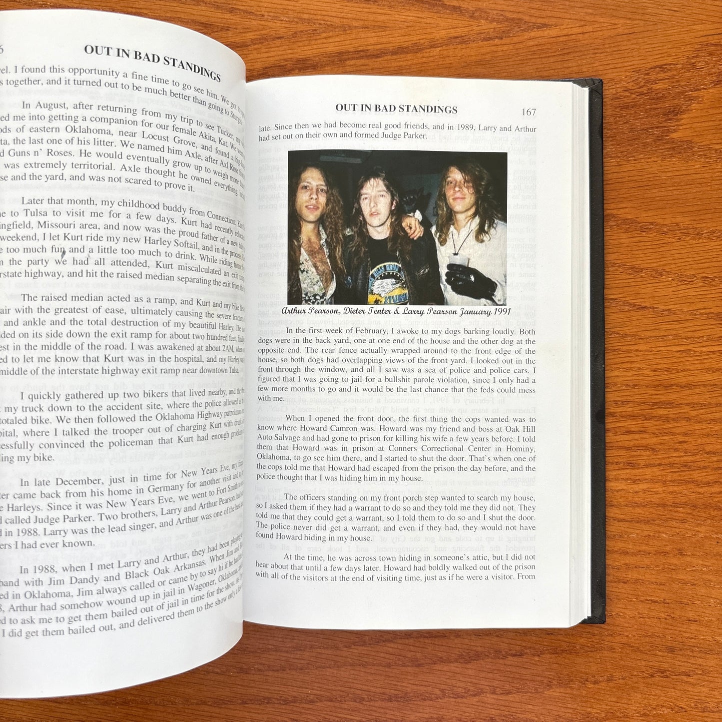 Out in Bad Standings: Inside the Bandidos Motorcycle Club -  Edward Winterhalder