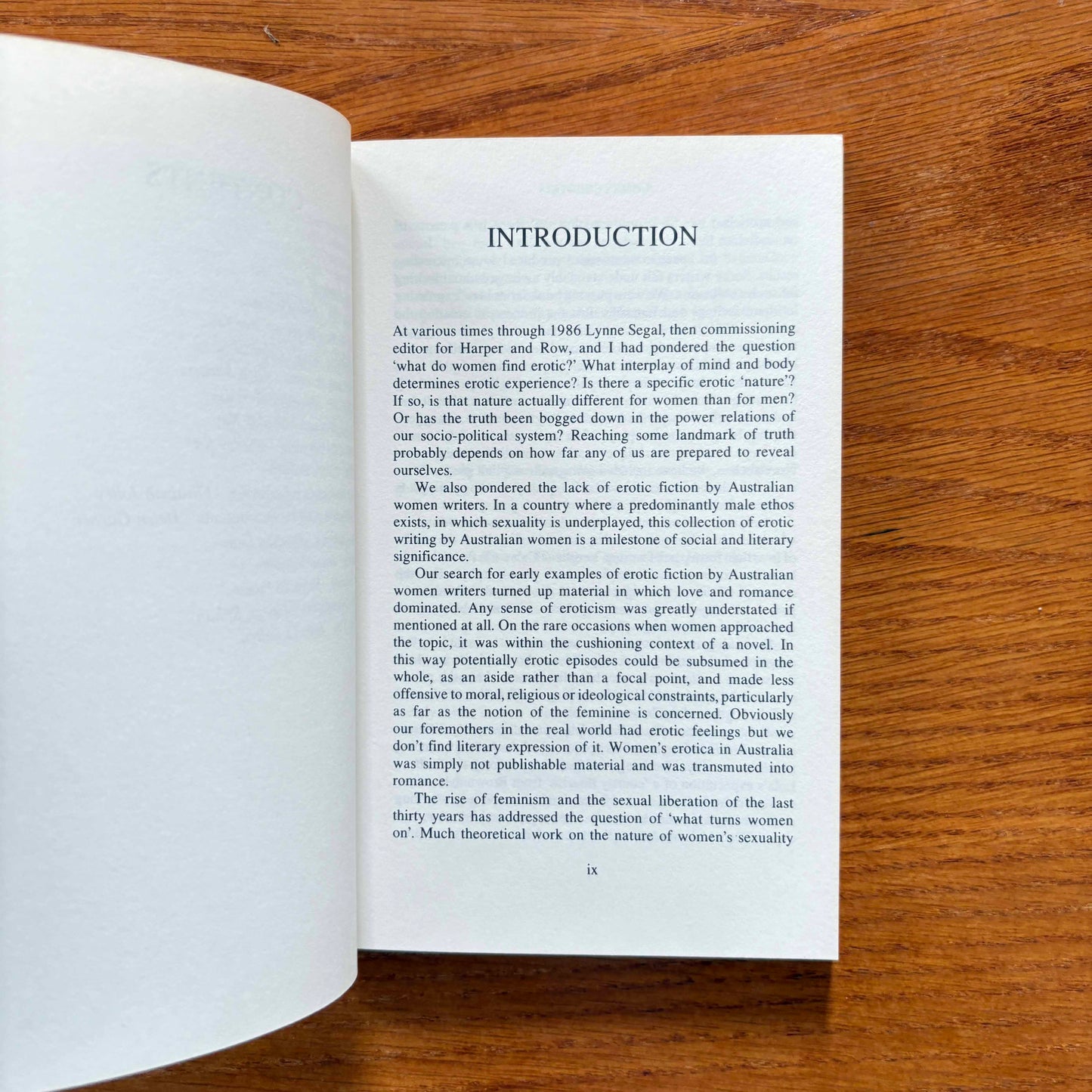 Women's Erotica: Erotica by Contemporary Australian Women - Lyn Giles