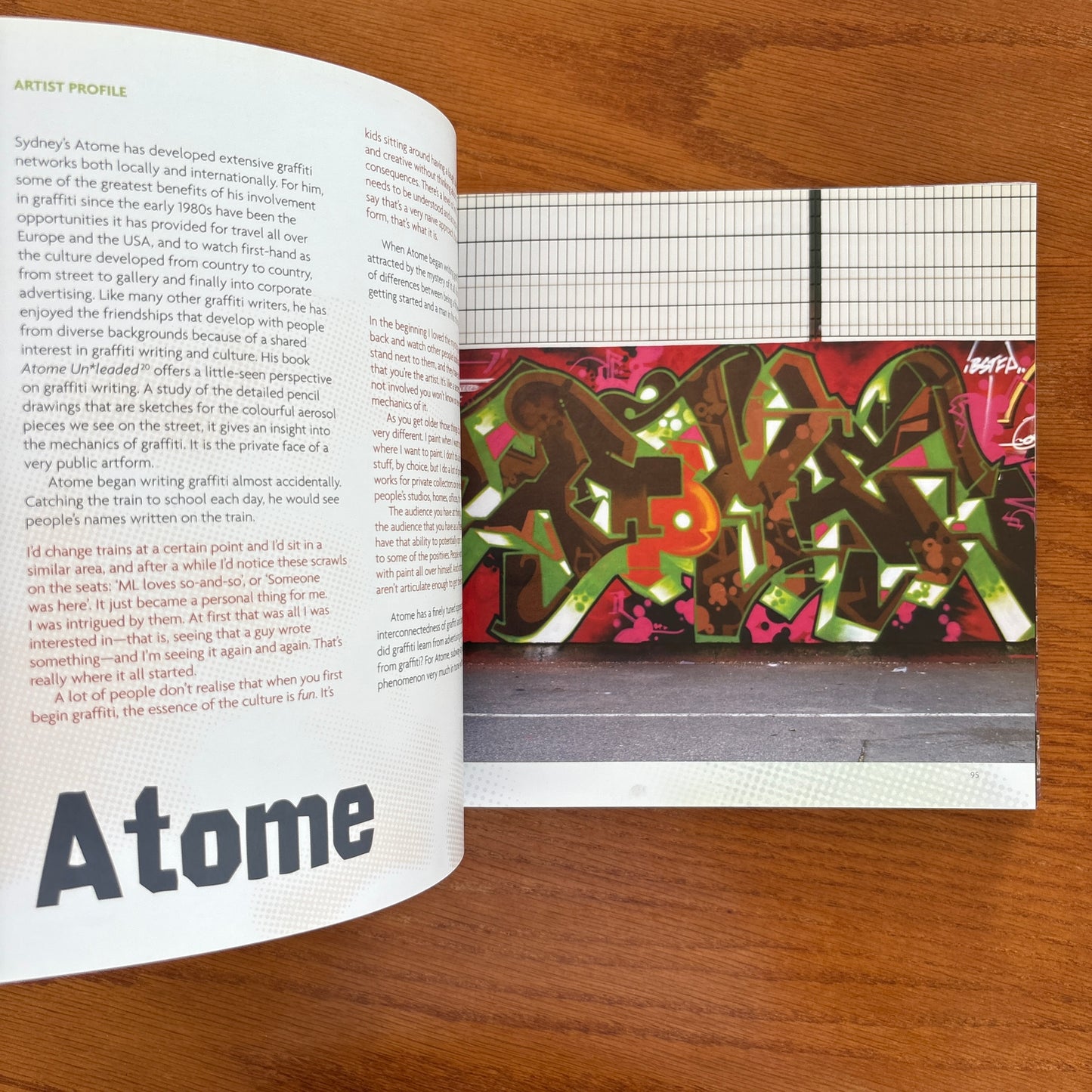 Uncommissioned: An A-Z of Australian Graffiti - Christine Dew