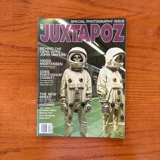 JUXTAPOZ 19