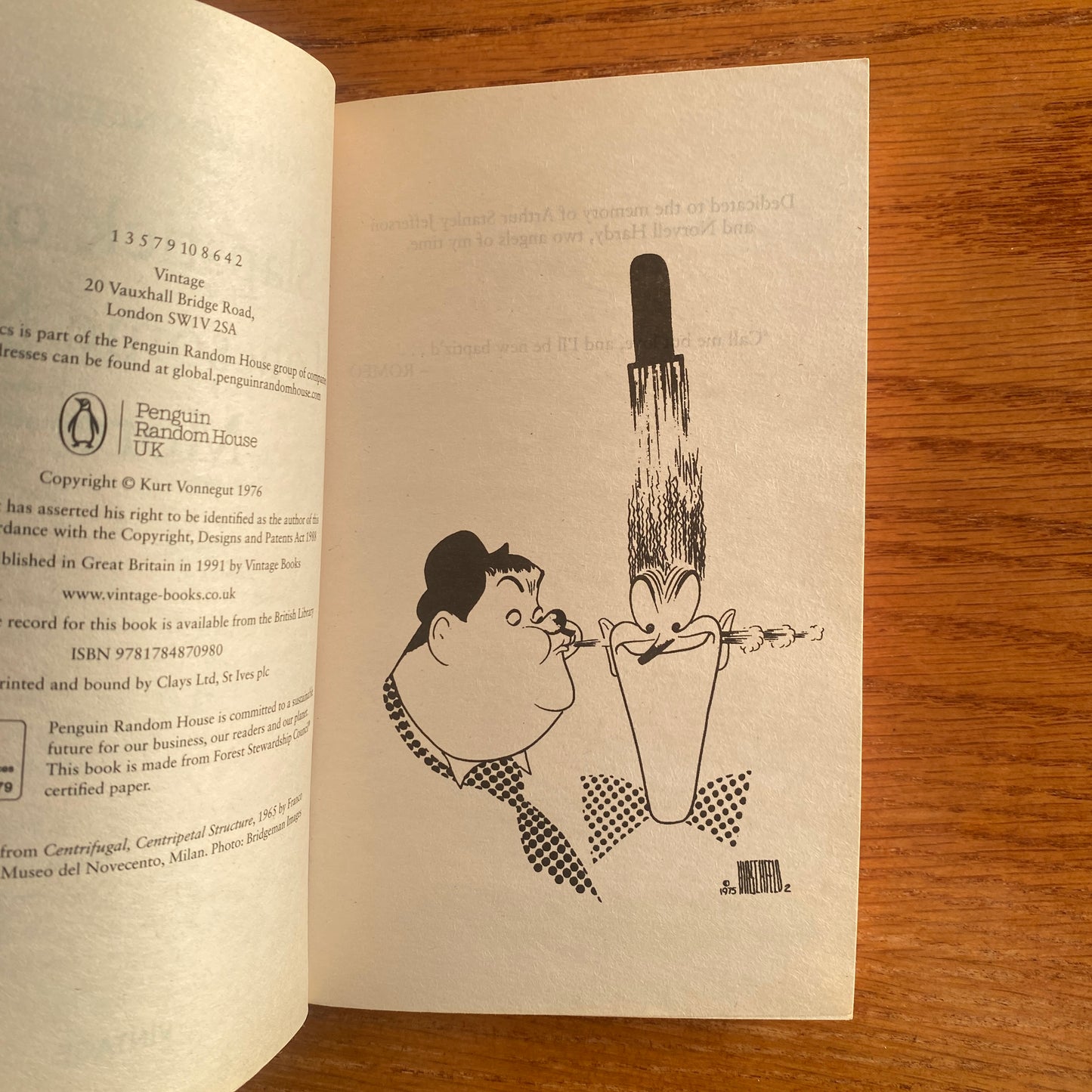 Kurt Vonnegut - Slapstick or Lonesome No More