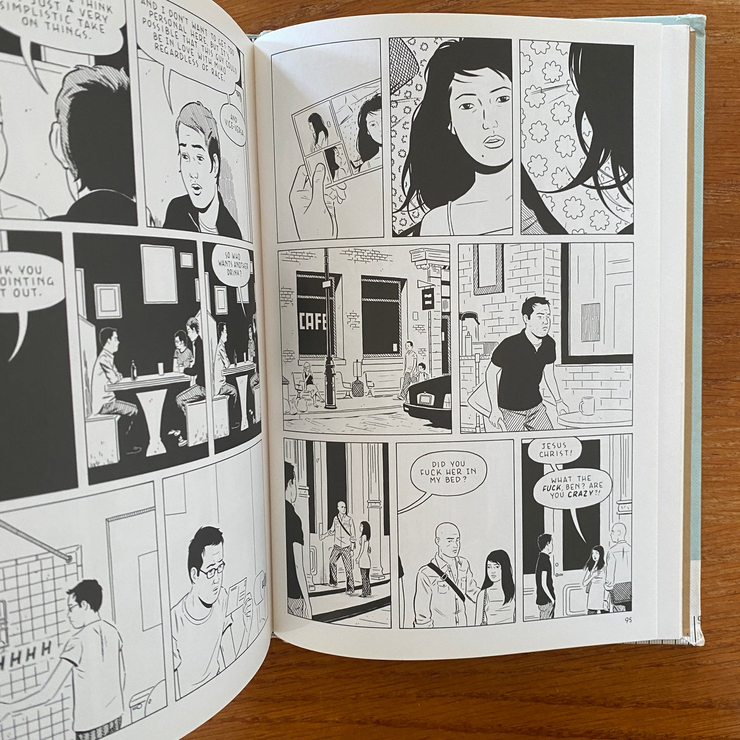 Shortcomings - Adrian Tomine