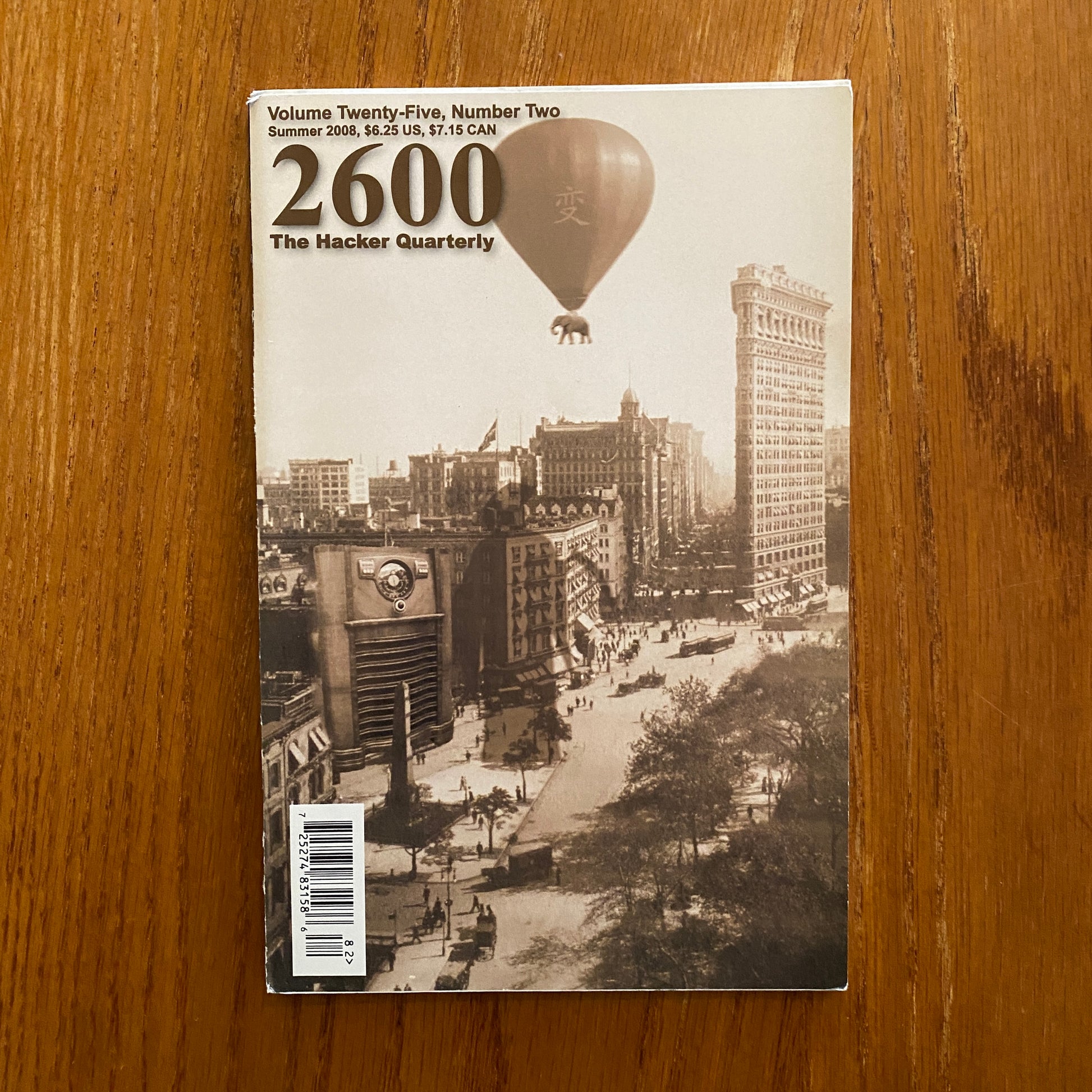 Second hand books , rumor books , 2600 magazine, hacking magazine