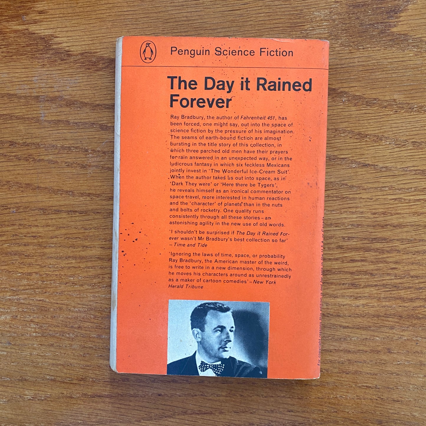 Ray Bradbury - The Day it Rained Forever