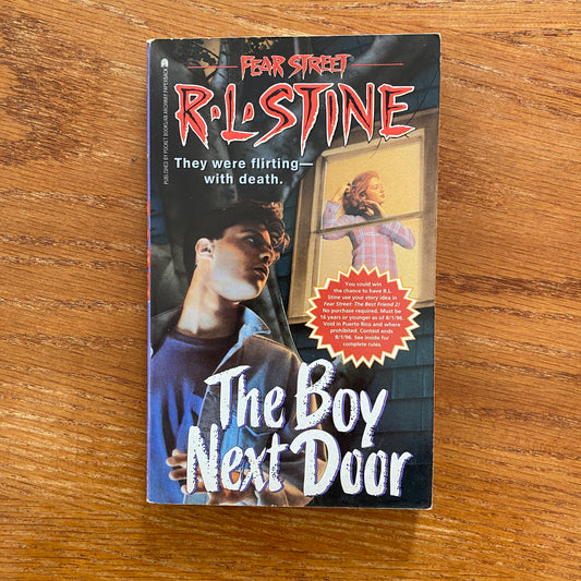 R.L Stine - Fear Street: The Boy Next Door