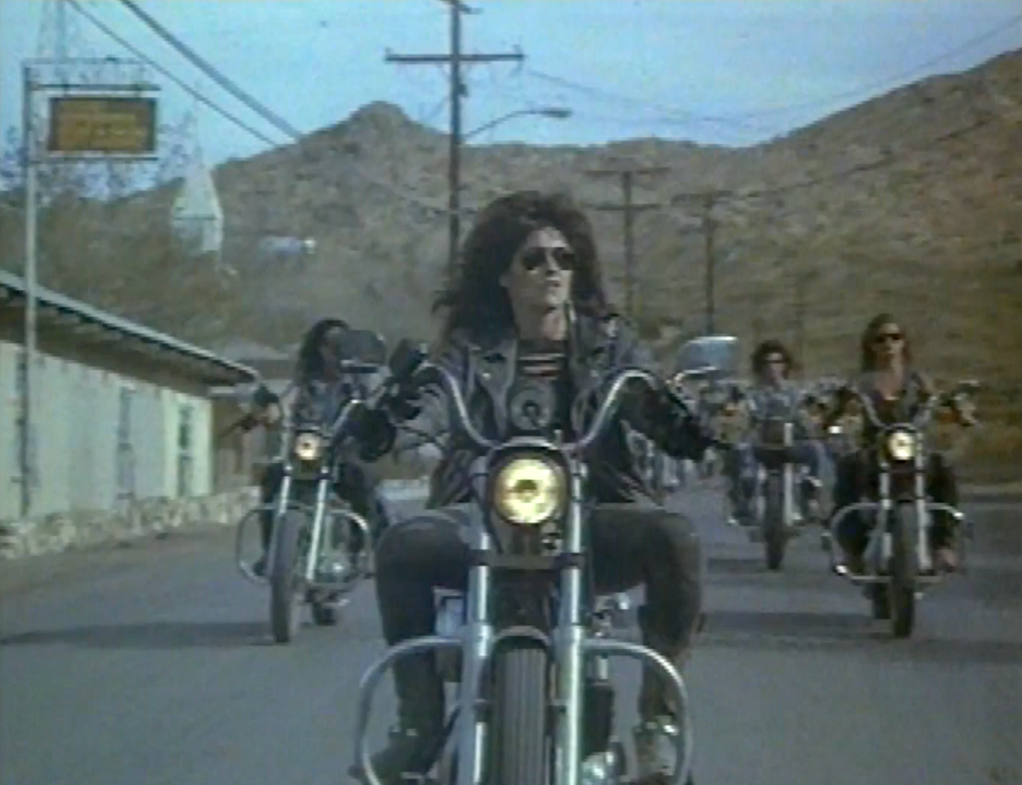 Chopper Chicks In Zombie Town