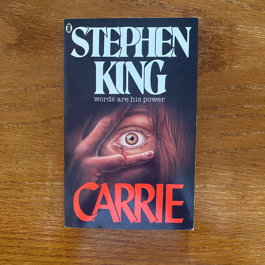 Carrie - Stephen King
